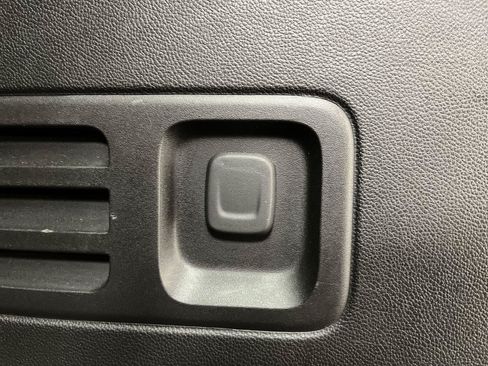 Certified 2023 Chevrolet Traverse LT AWD/4WD image 33