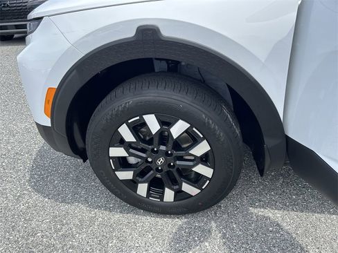 New 2025 Hyundai Santa Cruz SEL image 32