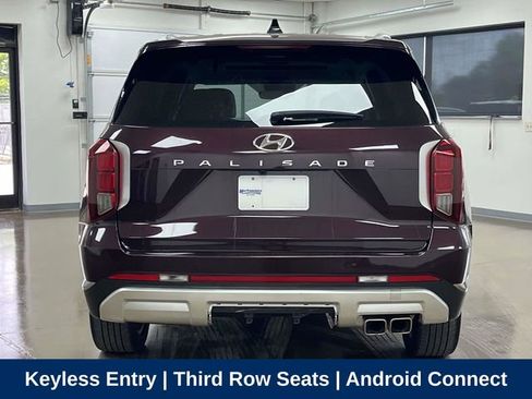 Used 2024 Hyundai Palisade Limited FWD image 7