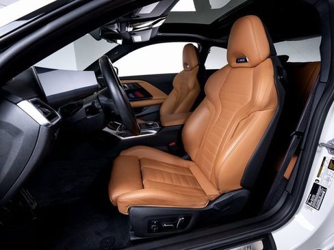 Used 2024 BMW M2 w/ Lighting Package image 17