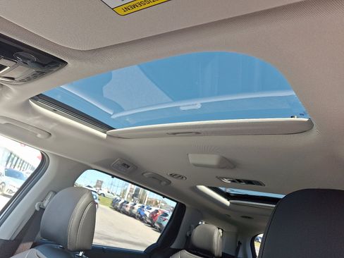 New 2026 Kia Carnival SX w/ SX Dark Edition Package image 10