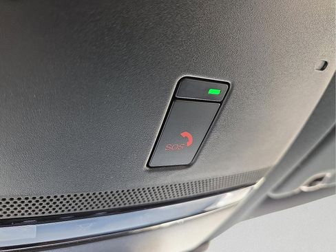 New 2025 Nissan Armada PRO-4X image 18