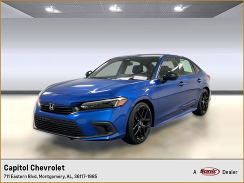 Used 2022 Honda Civic Sport image 1