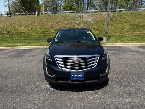 Used 2017 Cadillac XT5 Premium Luxury w/ Driver Assist Package AWD/4WD image 2