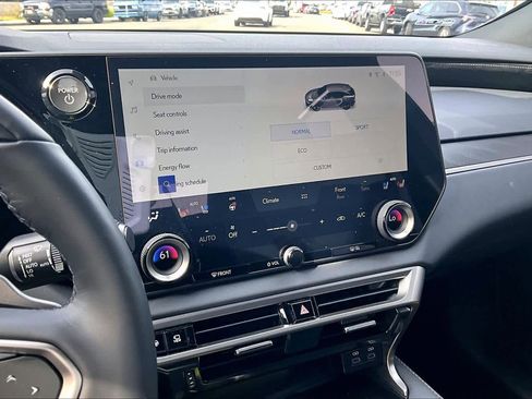 Used 2026 Lexus RX 450h Luxury w/ Convenience Package image 7