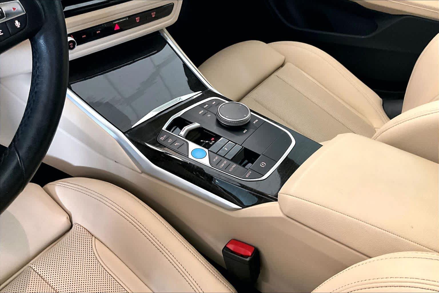 Used 2023 BMW i4 eDrive35 w/ Premium Package RWD image 15