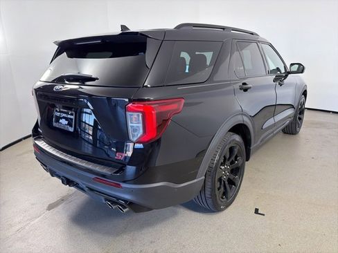 Used 2020 Ford Explorer ST w/ ST Street Pack image 9
