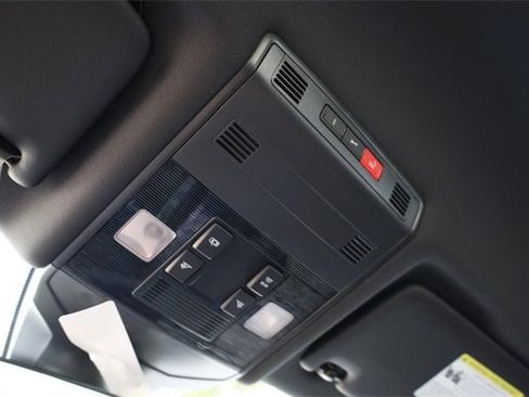 New 2025 Volkswagen Jetta Sport image 17