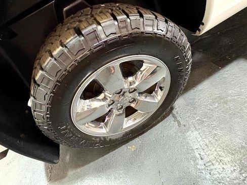 Used 2019 RAM 1500 Express w/ Express Value Package image 42