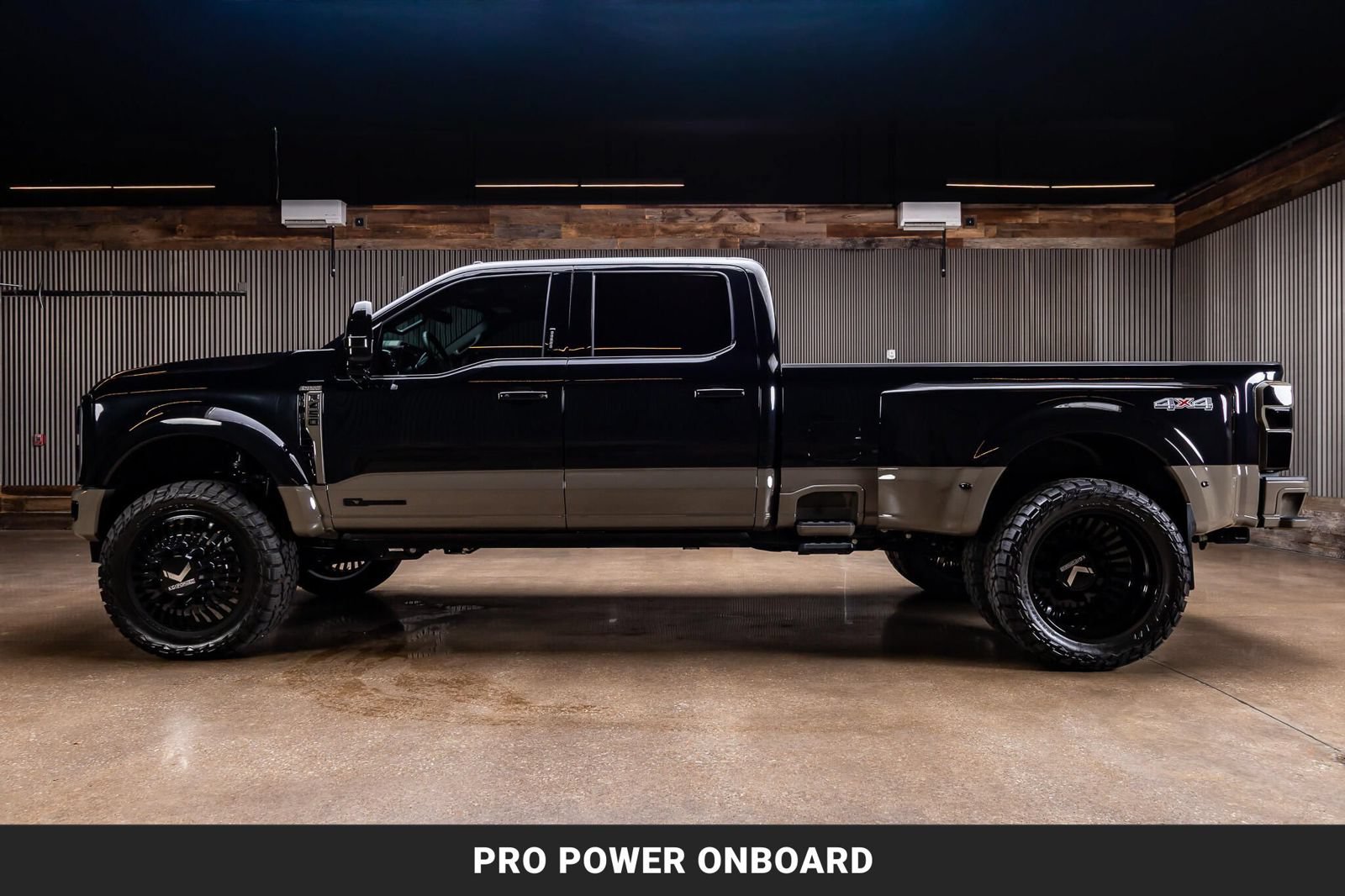 Used 2026 Ford F450 King Ranch w/ Snow Plow/Camper Package AWD/4WD image 5