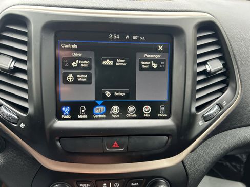 Used 2017 Jeep Cherokee High Altitude AWD/4WD image 19