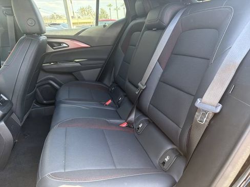 Used 2024 Chevrolet Equinox EV RS FWD image 6