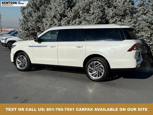 Used 2025 Lincoln Navigator L Reserve image 5