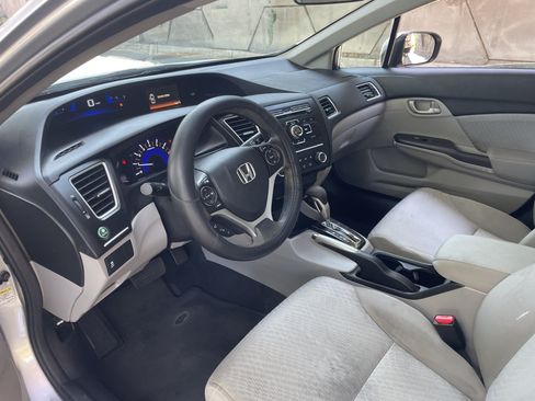 Used 2015 Honda Civic LX image 4