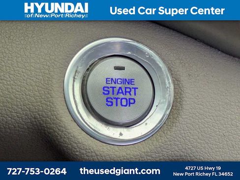 Used 2020 Hyundai Elantra Limited FWD image 34