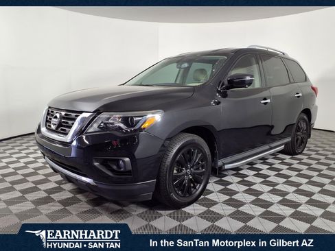 Used 2018 Nissan Pathfinder SL FWD image 1
