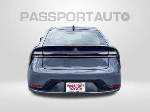 New 2026 Toyota Prius Plug-In Hybrid XSE Premium image 4