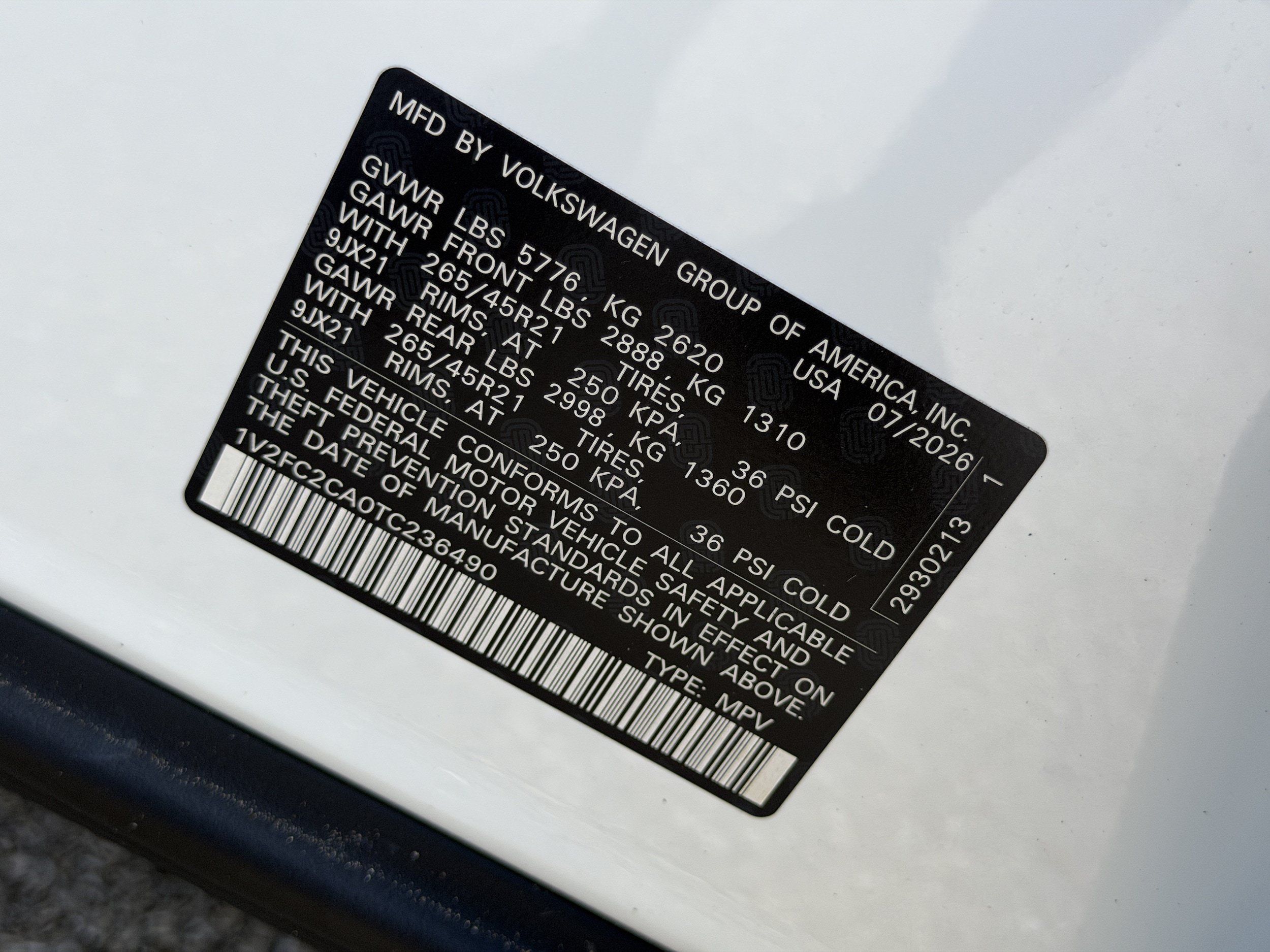New 2026 Volkswagen Atlas Cross Sport SEL Premium R-Line AWD/4WD image 35