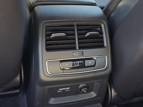 Used 2023 Audi S4 Premium Plus w/ Premium Plus Package AWD/4WD image 17