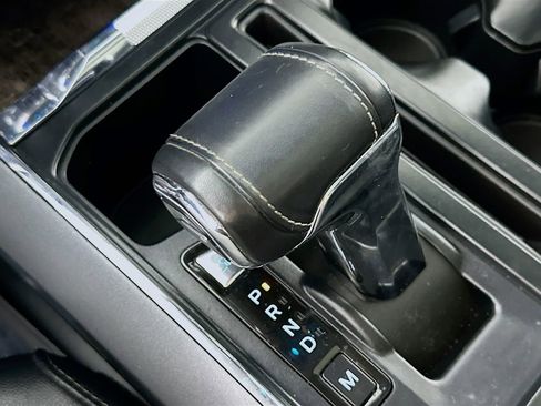 Used 2023 Ford F150 Lariat image 34