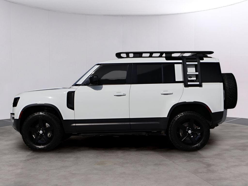 Used 2020 Land Rover Defender 110 HSE AWD/4WD image 4