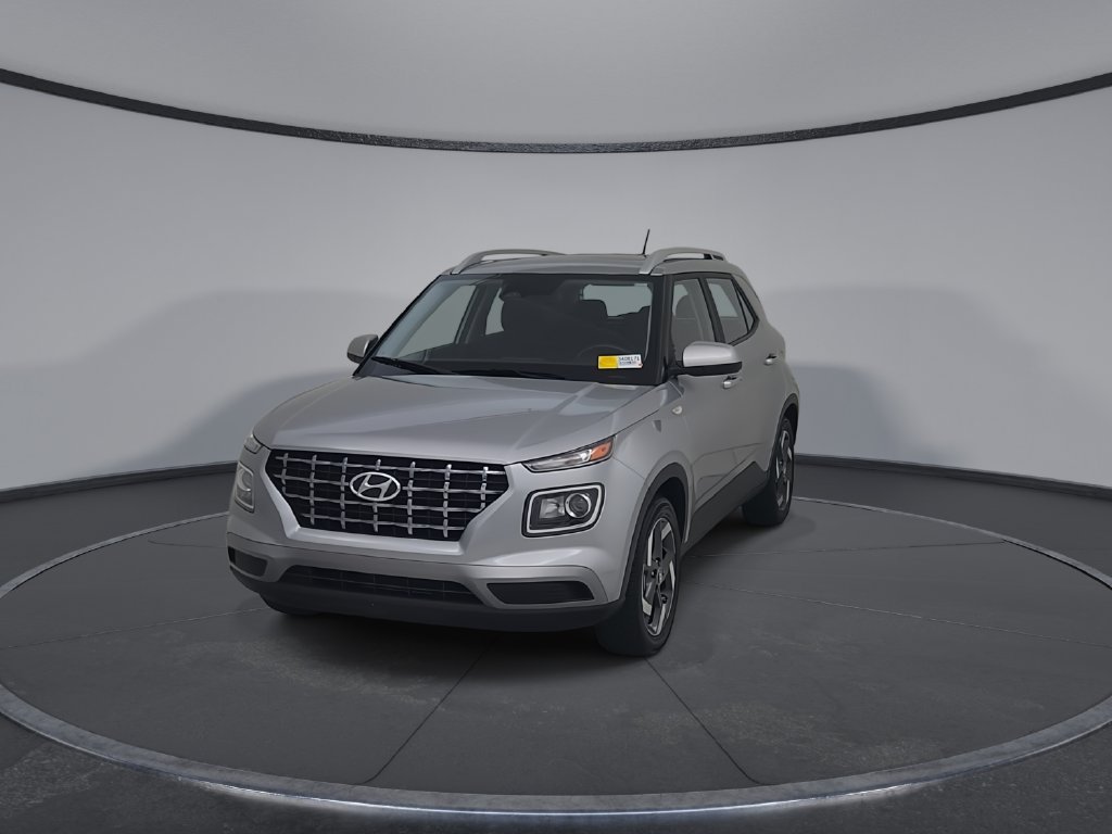 Used 2025 Hyundai Venue SEL FWD image 7