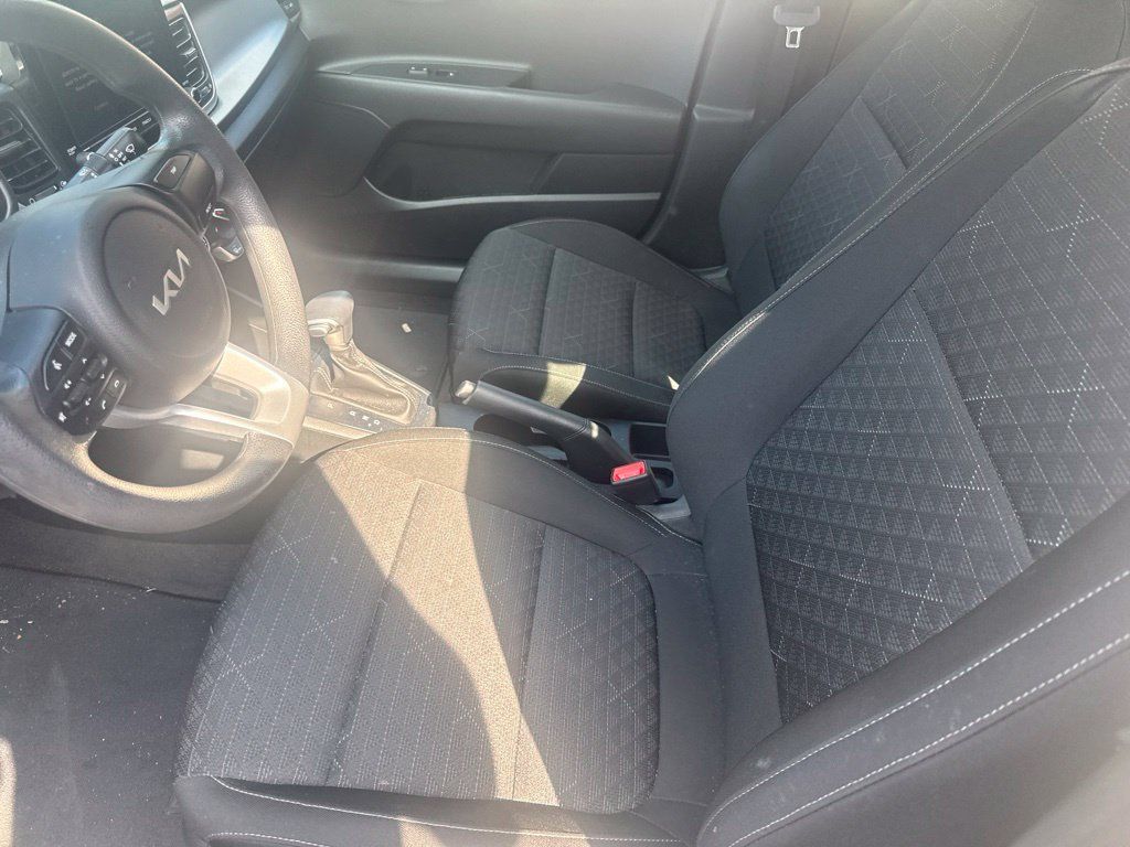 Used 2023 Kia Rio LX FWD image 15