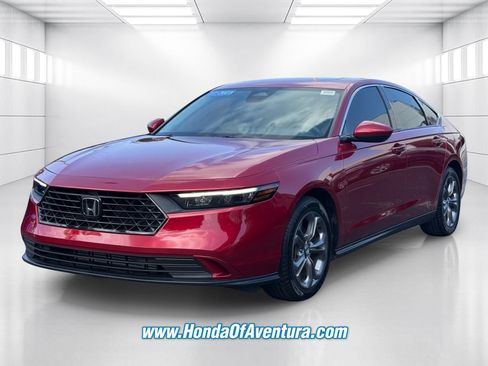 Certified 2023 Honda Accord EX image 3
