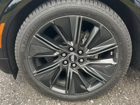 Used 2024 Cadillac Lyriq Sport AWD/4WD image 20