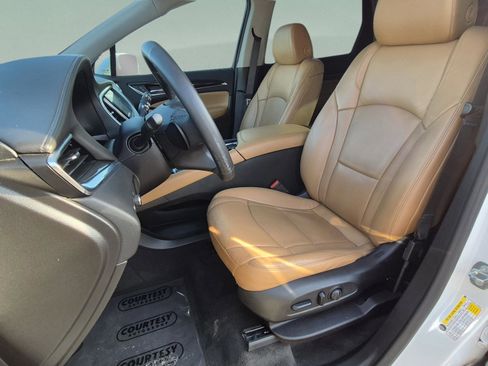 Used 2018 Buick Enclave Essence FWD image 21