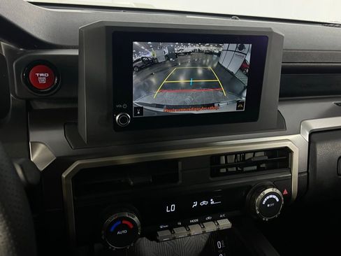 Used 2025 Toyota Tacoma TRD Sport image 20