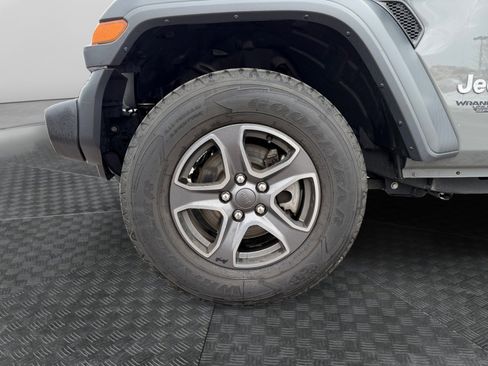 Used 2018 Jeep Wrangler Unlimited Sport S image 14