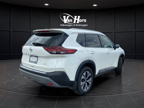 Used 2021 Nissan Rogue SV w/ Premium Package FWD image 7