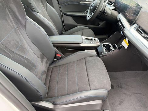 New 2026 BMW X1 xDrive28i w/ Technology Package AWD/4WD image 29