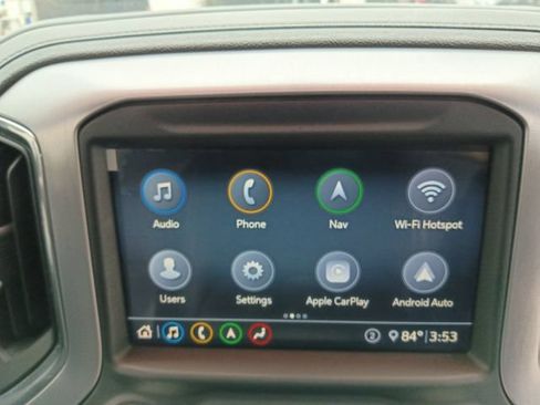 Used 2020 GMC Sierra 1500 SLT RWD image 8