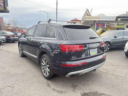 Used 2017 Audi Q7 3.0T Premium Plus image 4