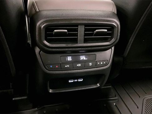 Used 2023 Honda Pilot EX-L image 29
