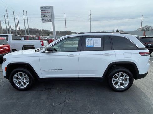 Used 2023 Jeep Grand Cherokee Limited image 9