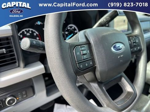 Used 2025 Ford F250 XLT AWD/4WD image 22