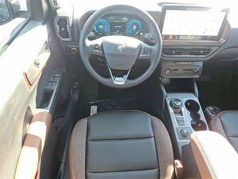 New 2025 Ford Bronco Sport Outer Banks w/ Outer Banks Tech Package+ image 7