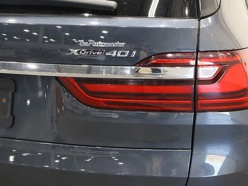 Used 2021 BMW X7 xDrive40i w/ Cold Weather Package image 51