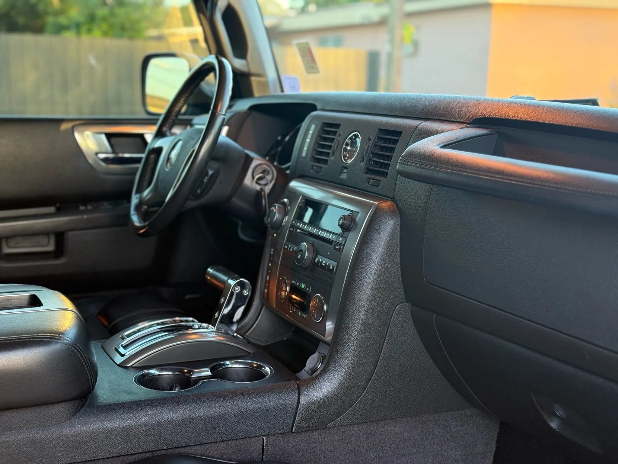 Used 2008 HUMMER H2 SUT AWD/4WD image 9