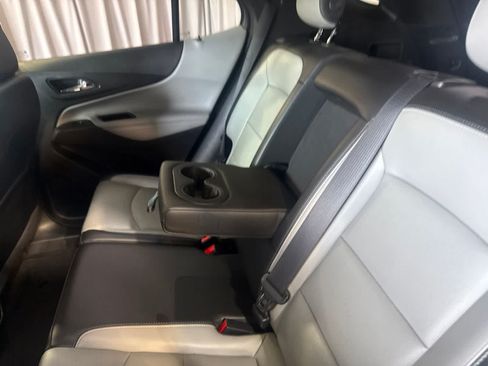 Used 2018 Chevrolet Equinox Premier AWD/4WD image 18