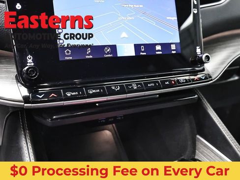 Used 2024 Jeep Wagoneer Series II AWD/4WD image 20