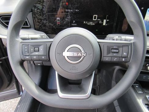 Certified 2025 Nissan Kicks SV FWD image 26