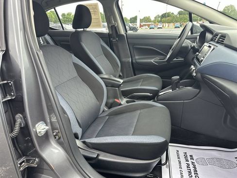 Used 2023 Nissan Versa SV FWD image 29