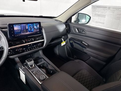 New 2026 Nissan Pathfinder SV AWD/4WD image 20