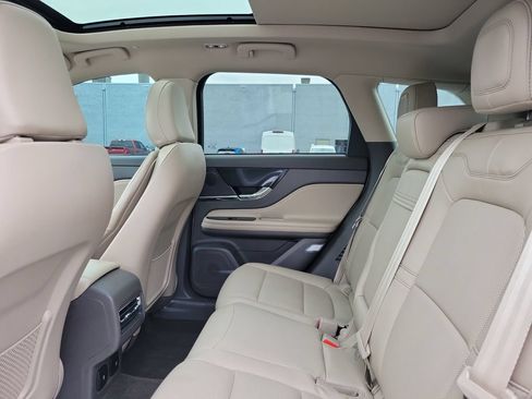 Certified 2023 Lincoln Corsair AWD w/ Equipment Group 101A image 14