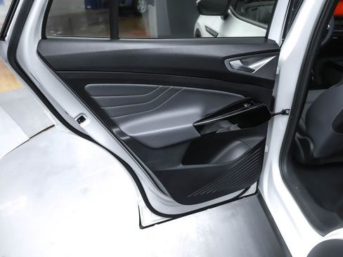 Used 2024 Volkswagen ID.4 S image 20