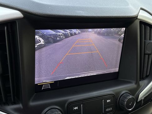 Used 2019 GMC Terrain SLT w/ Preferred Package AWD/4WD image 19